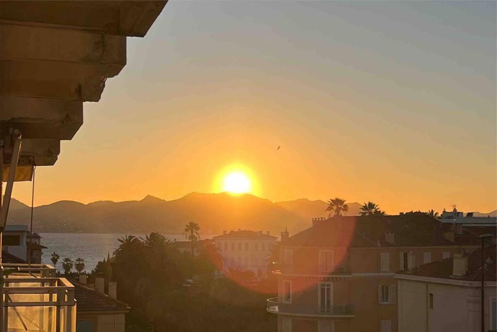 Studio Lumineux A 2 Mn A Pied De La Plage Cannes Exterior photo