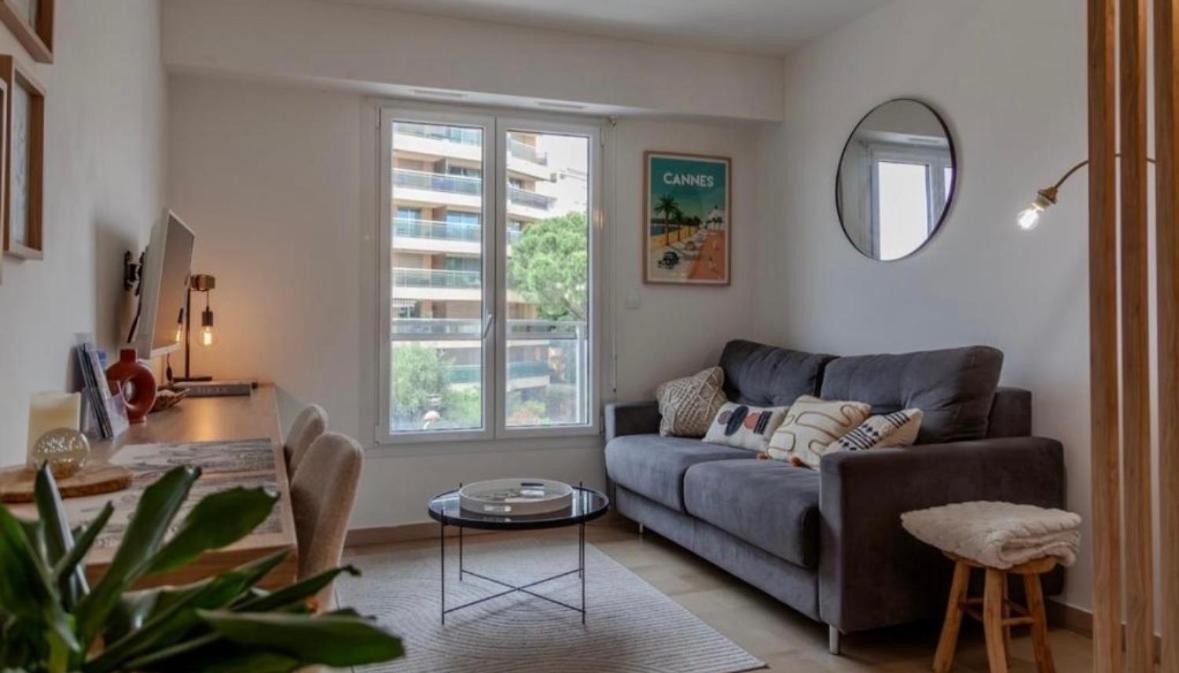 Studio Lumineux A 2 Mn A Pied De La Plage Cannes Exterior photo